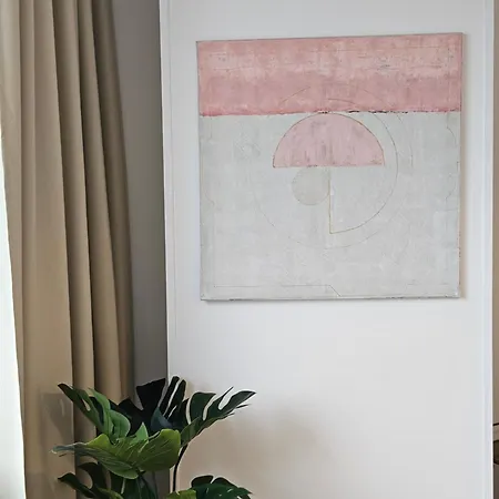 Panorama View Design Apts In Old Town - Free Parking *