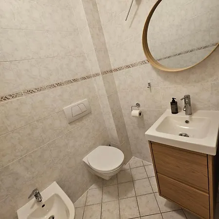 Apartman Panorama View Design Apts In Old Town - Free Parking *