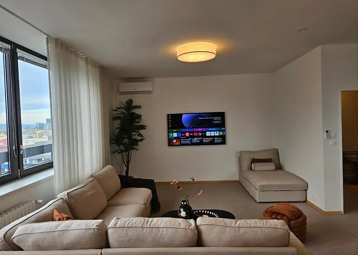 Panorama View Design Apts In Old Town - Free Parking Apartament *